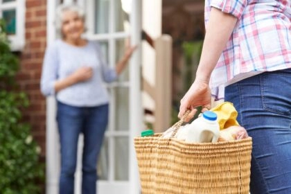 service à la personne livraison de courses à domicile