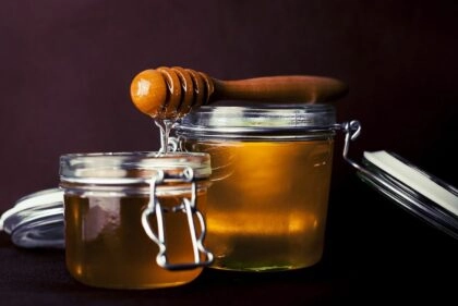 Pots de miel bons pour la santé