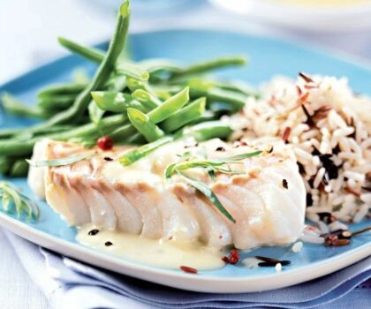 Plat avec des haricots verts bons pour la santé